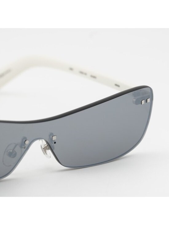Jacquemus MIRADA JAC/69 C3 Sunglasses White Shield Frame, Silver Mirror Lenses main image 6